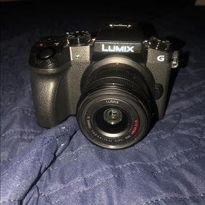 Lumix G7